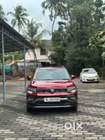 Volkswagen Taigun 1.0 TSI Highline, 2023, Petrol