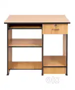 Computer table