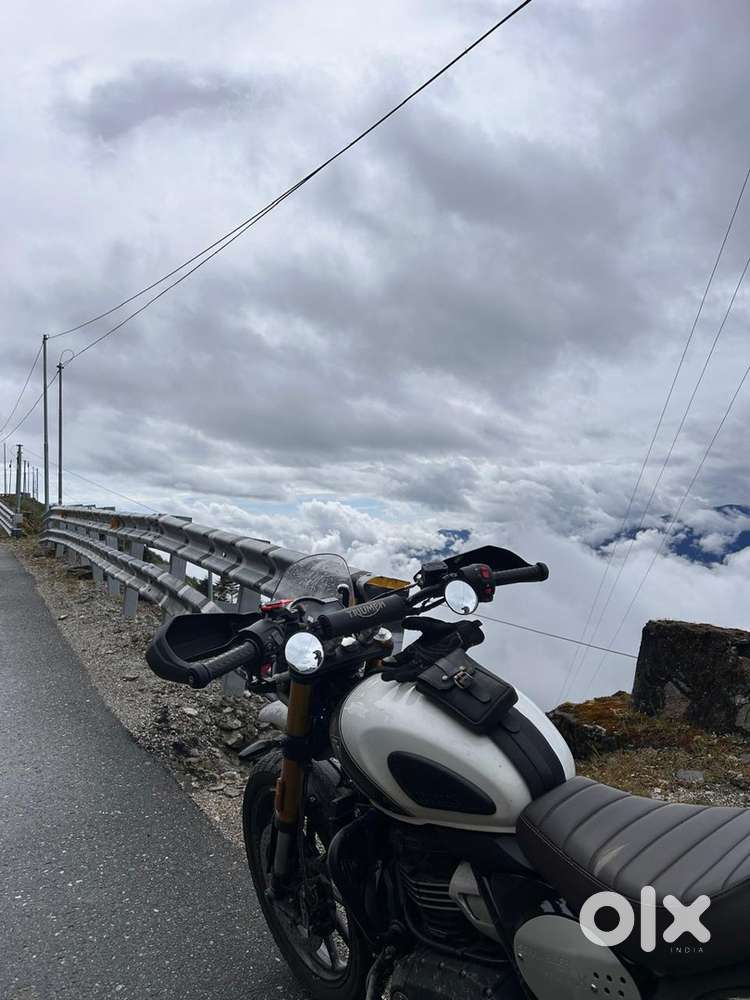 Scrambler 400x , 3 lakh