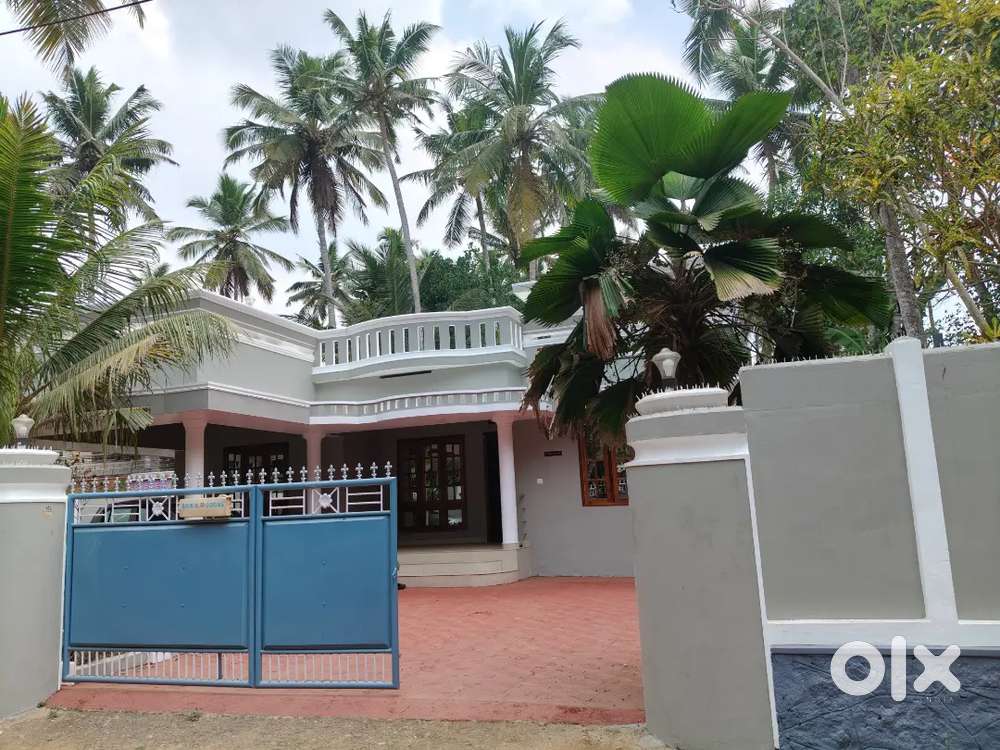 HOUSE FOR RENT