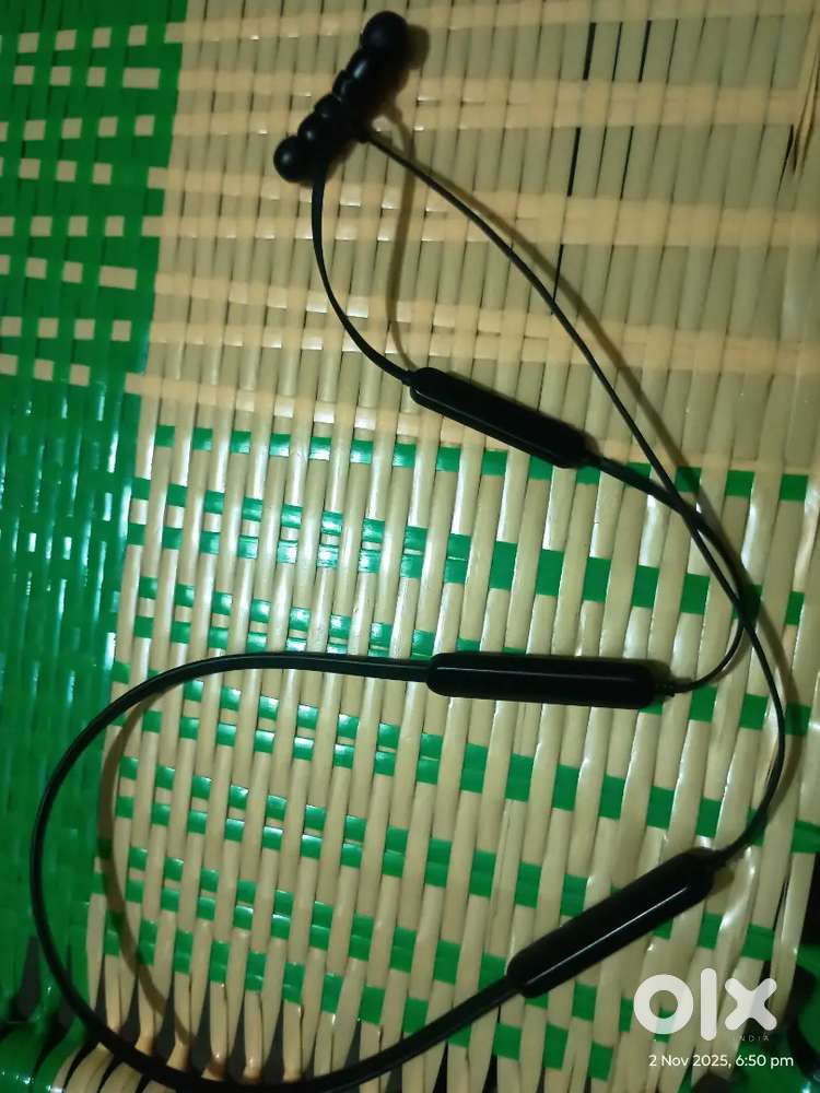 Bluetooth neckband boat rockerz 255pro+