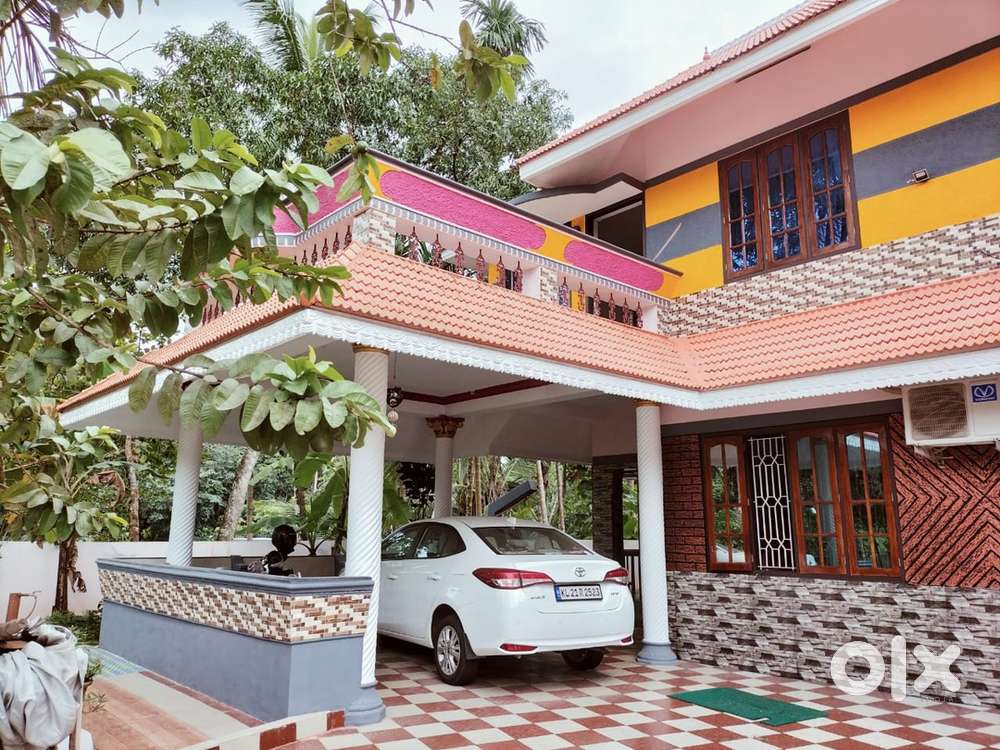 House and Plot for sale in Cheriyakonni