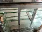 CAKE COOLING COUNTER
