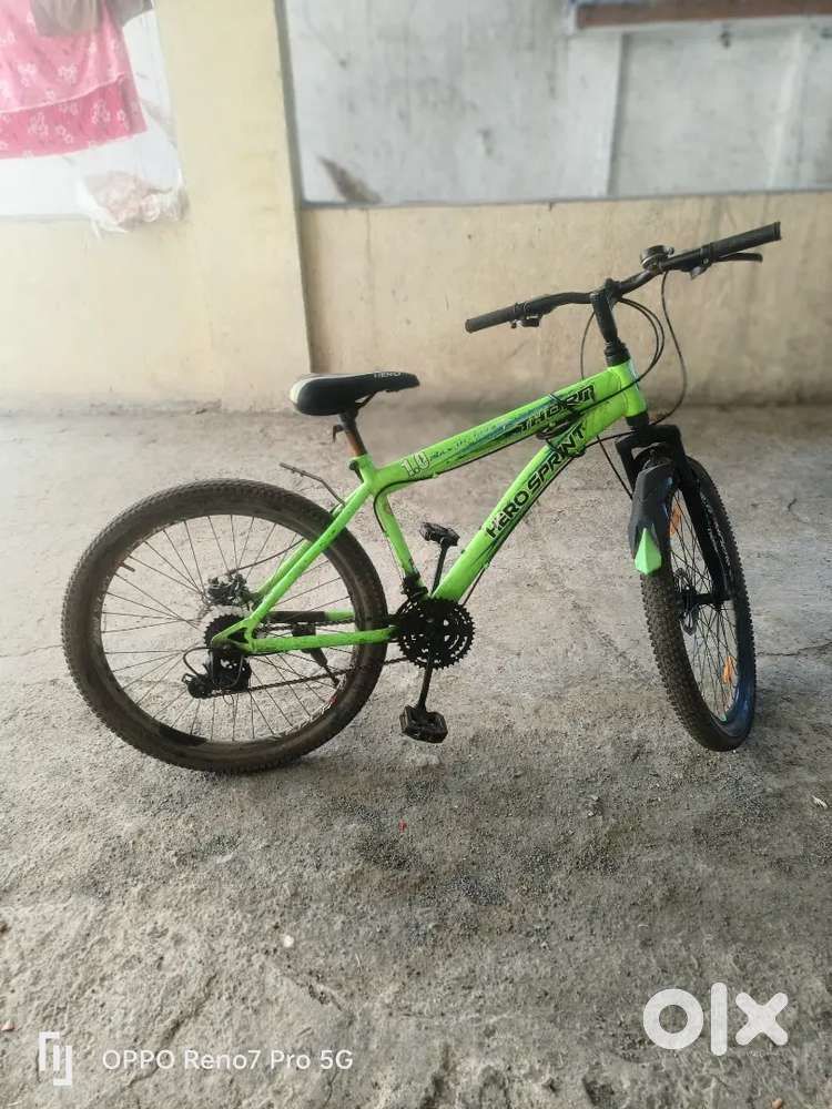 Cycle with gears
