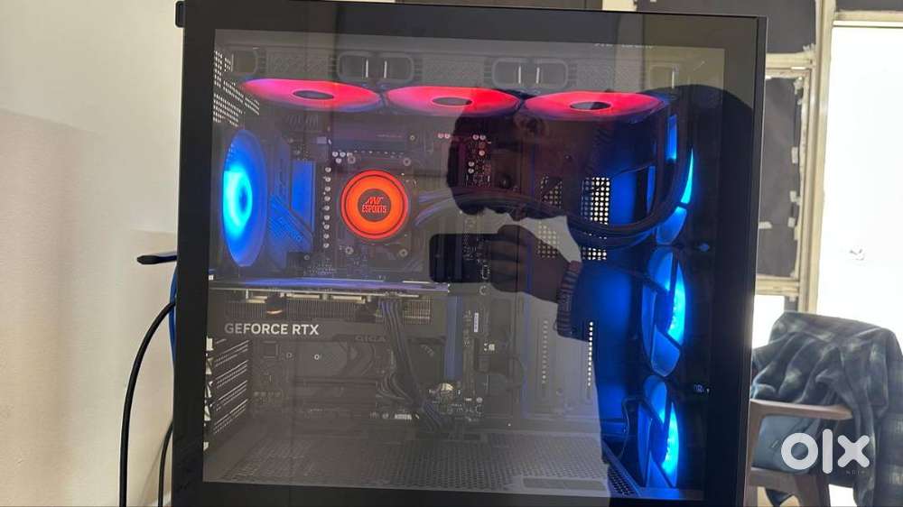 CUSTOM GAMING/EDITING PC - 2 Months Old