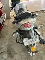 Apache RTR 180