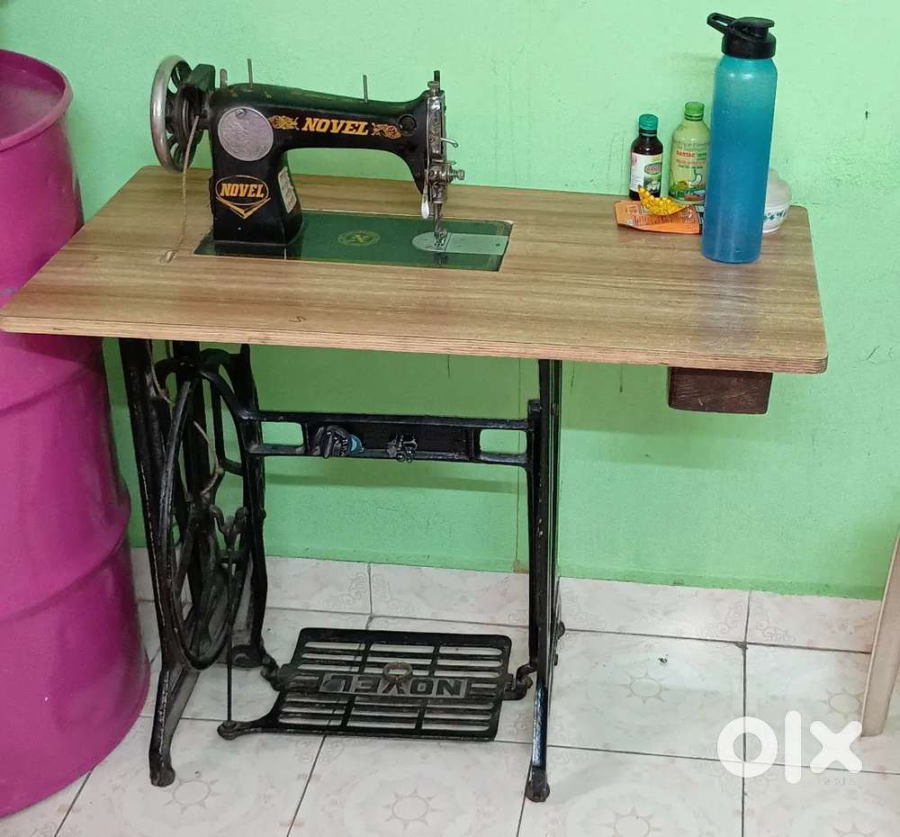 Novel sewing machine