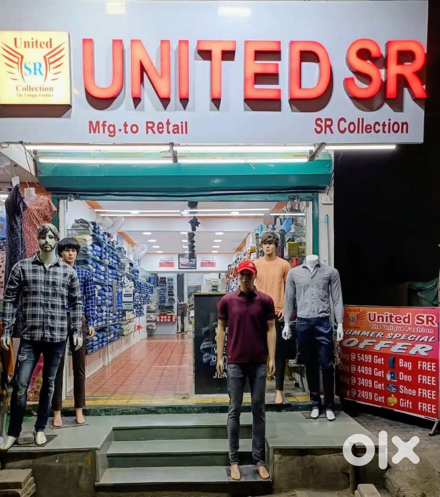 Sales Man Or Sales Girls