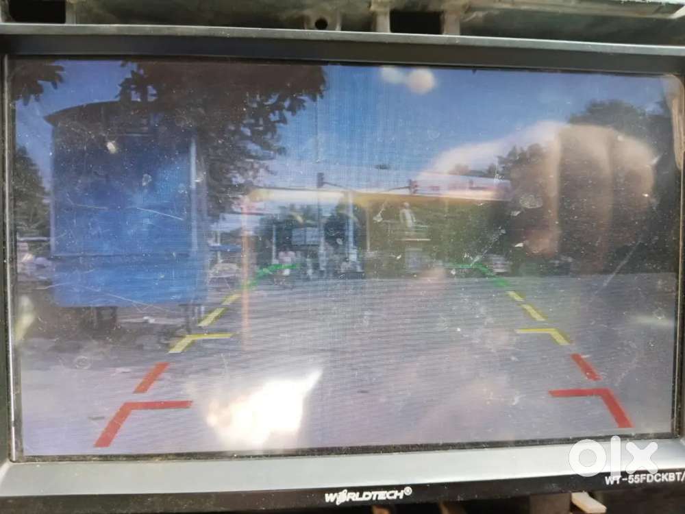 Car audio and video player