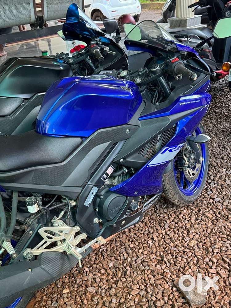 Yamaha R15