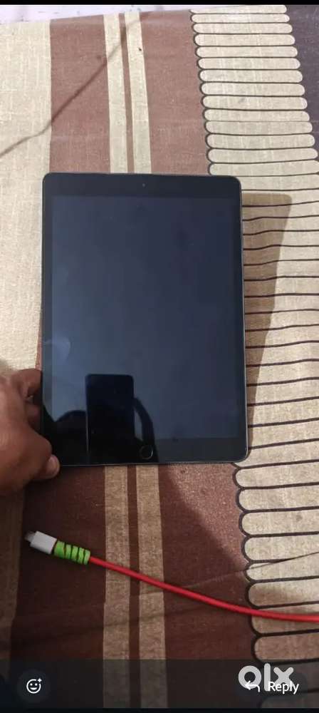 Apple iPad (10.2-inch, Wi-Fi, 32GB) - Space Grey (7th Generation)