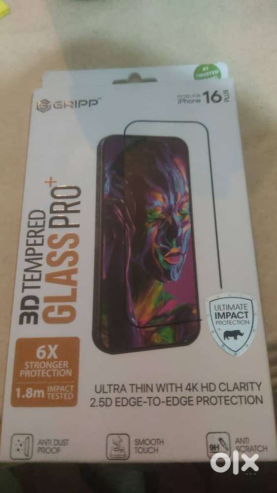iPhone 16 Plus (6.7 inch) tempered glass