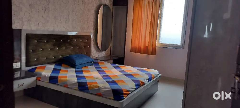 2bhk newly independent luxury flat with car parking available for
