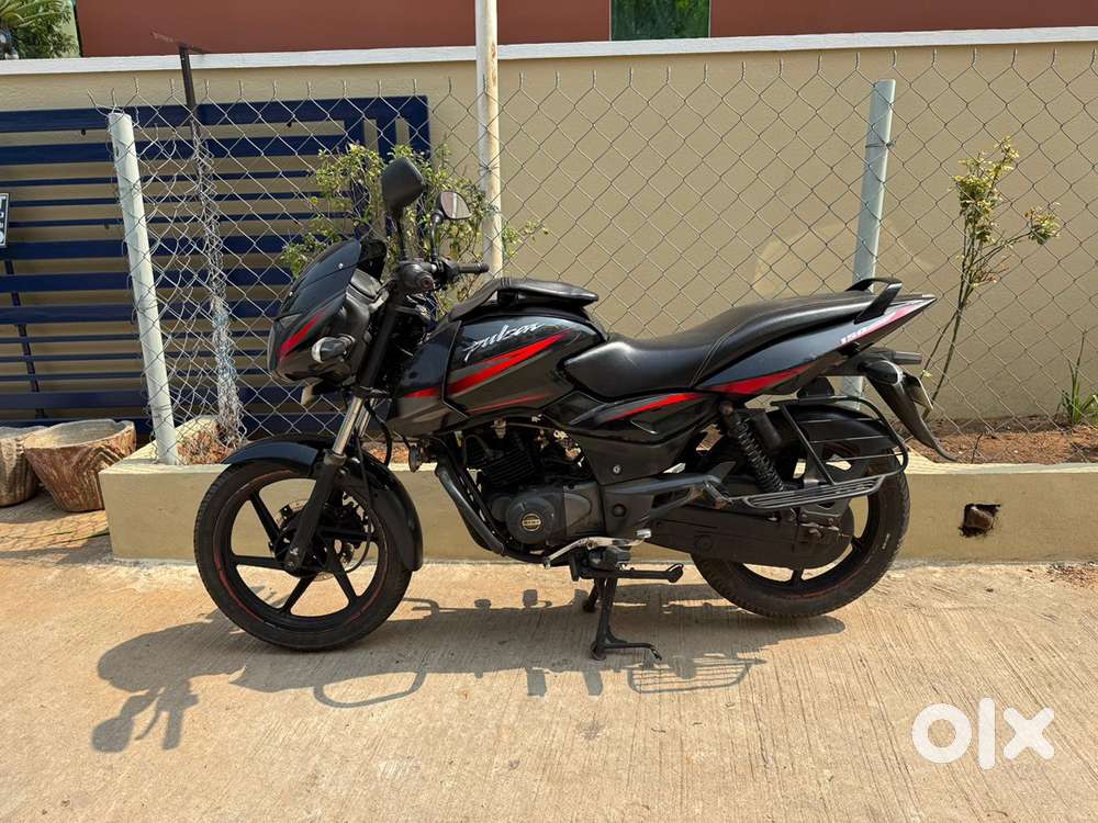 Bajaj pulsar150