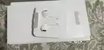 Apple Original wired EarPods lightning port