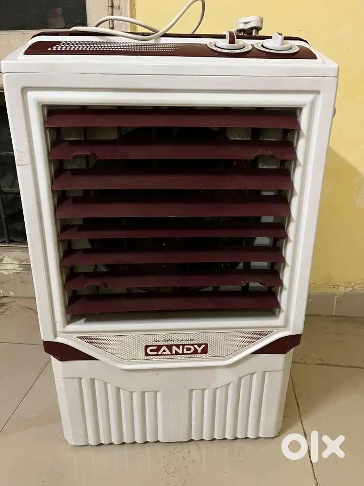 Candy cooler compact