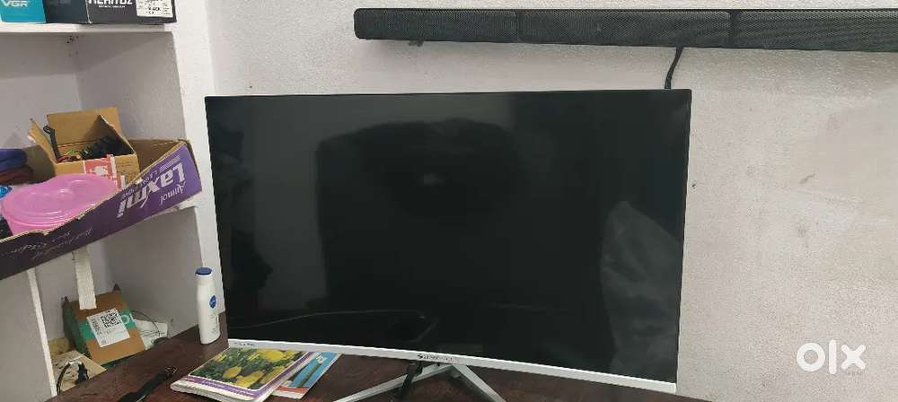 Zebronics 32 inches curved monitor