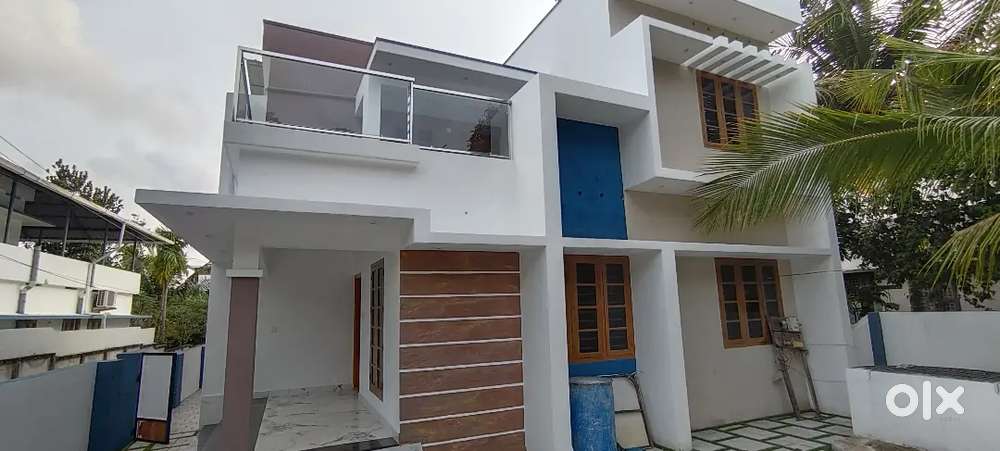 6.25cent 4bhk mylapore 75lakhs