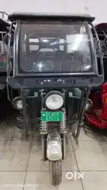 City Life E rickshaw