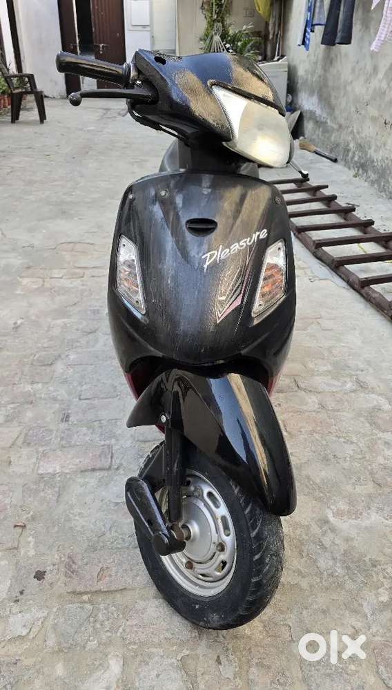 Hero Honda Pleasure in 19998