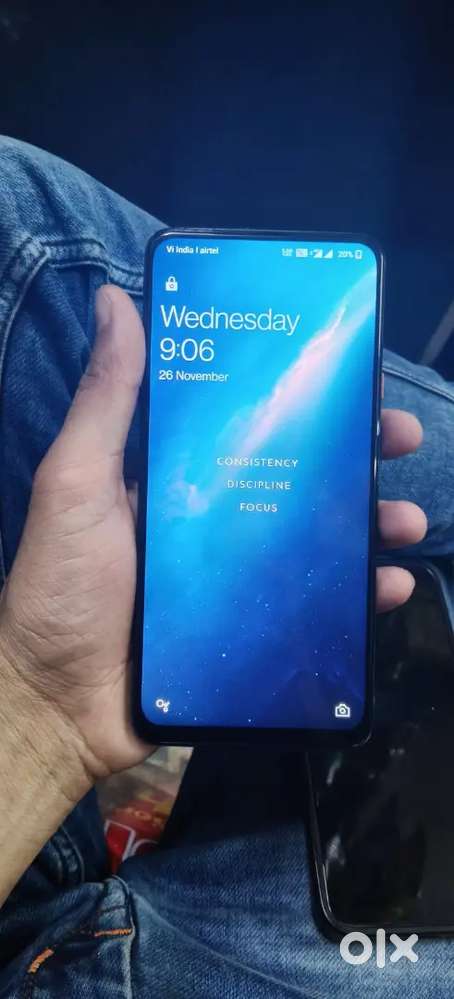 One plus 7t pro McLaren special edition