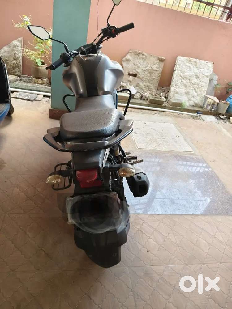 Single handed good condition bike.