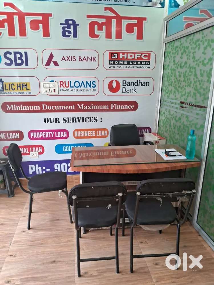 Bahut shandar location par office purpose ke liye sale k liye avai h