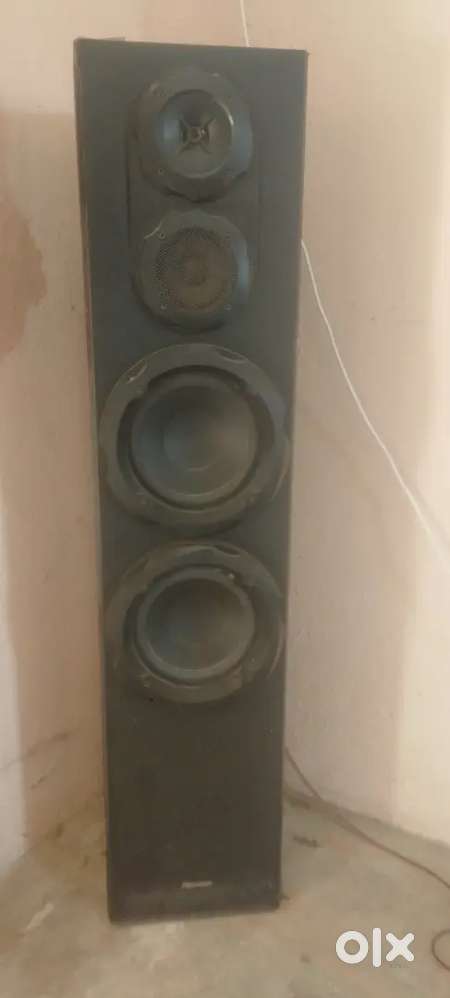 AV Receiver speakers