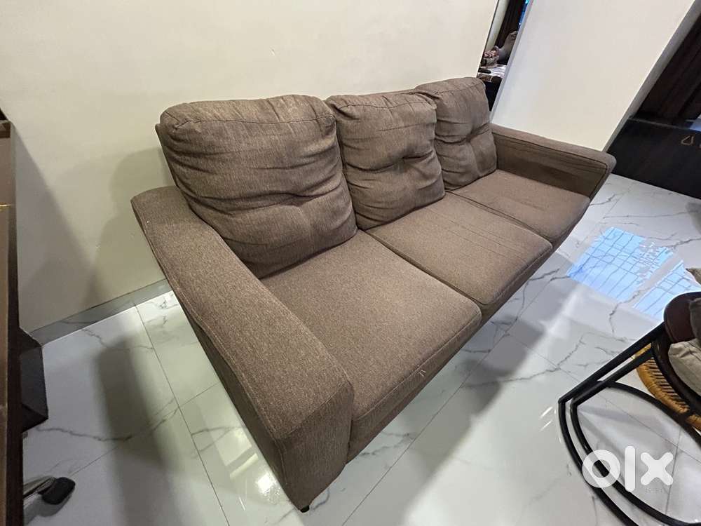 3 seater Sofa-Home center