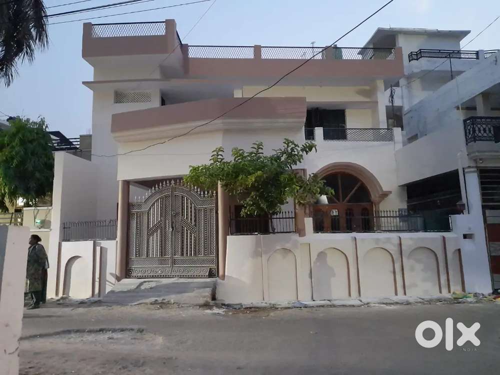 Rooms Available Near Tedhi Puliya