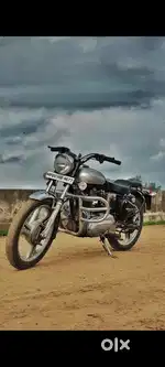 Royal Enfield Elctra 5s ! Bullet ! Standard