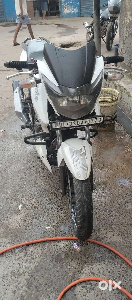 Tvs rtr apache 180