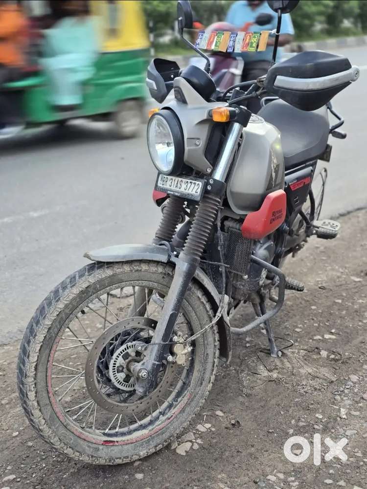 ROYAL ENFIELD SCRAM 411