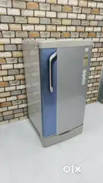 Godrej edge blue and silver combo colour 190 litres with stand + Trey