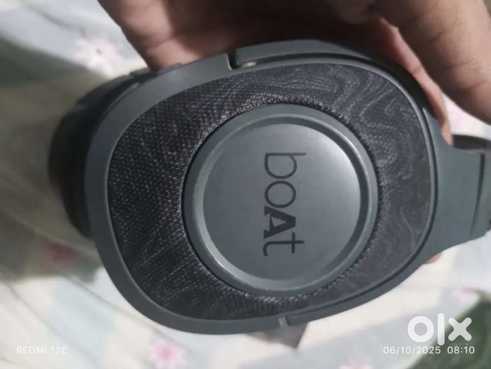 Boat headphone rokez 550