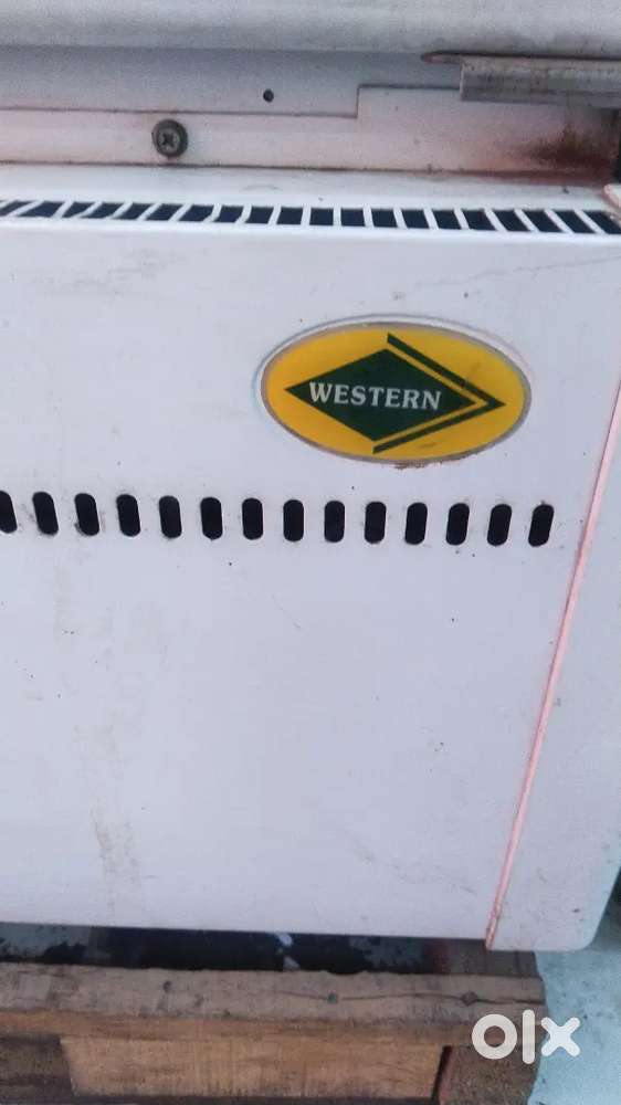 Western Display Fridge 1020L – Double Door  Excellent Condition