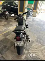 Yamaha Bike Single hand using