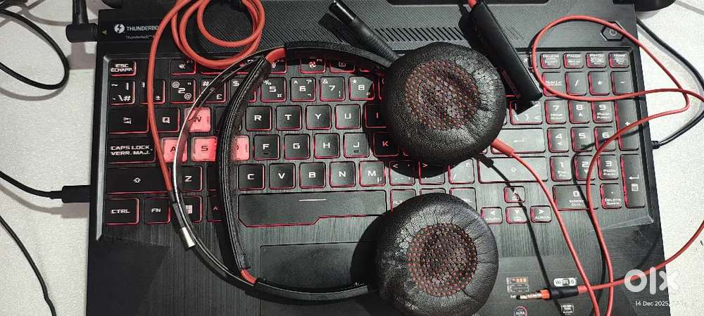 Poly Headset for Sale – ₹1300