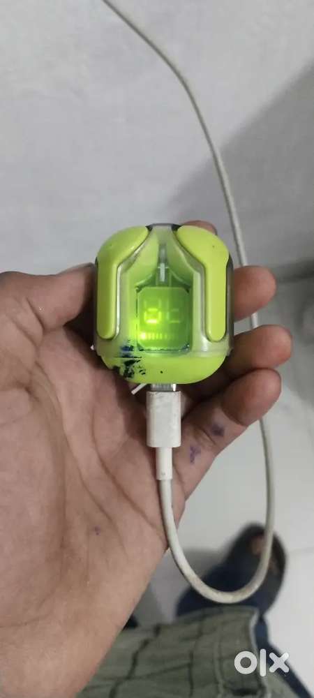 Airbird in tha green on good condition