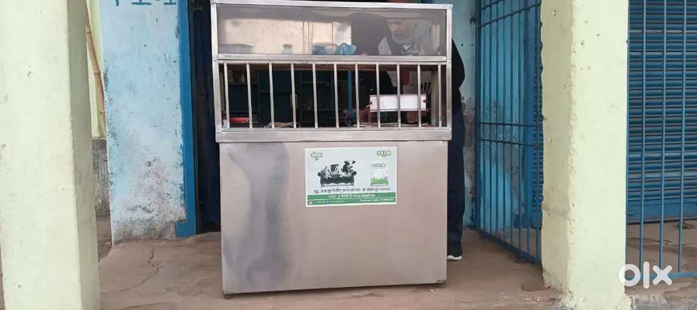 Steel counter for hotel or chat shop