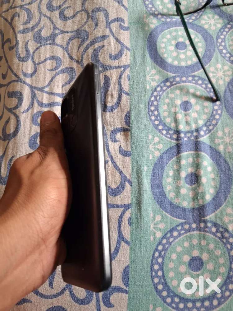 Redmi 12C 4GB/64GB (Black) – Excellent Condition