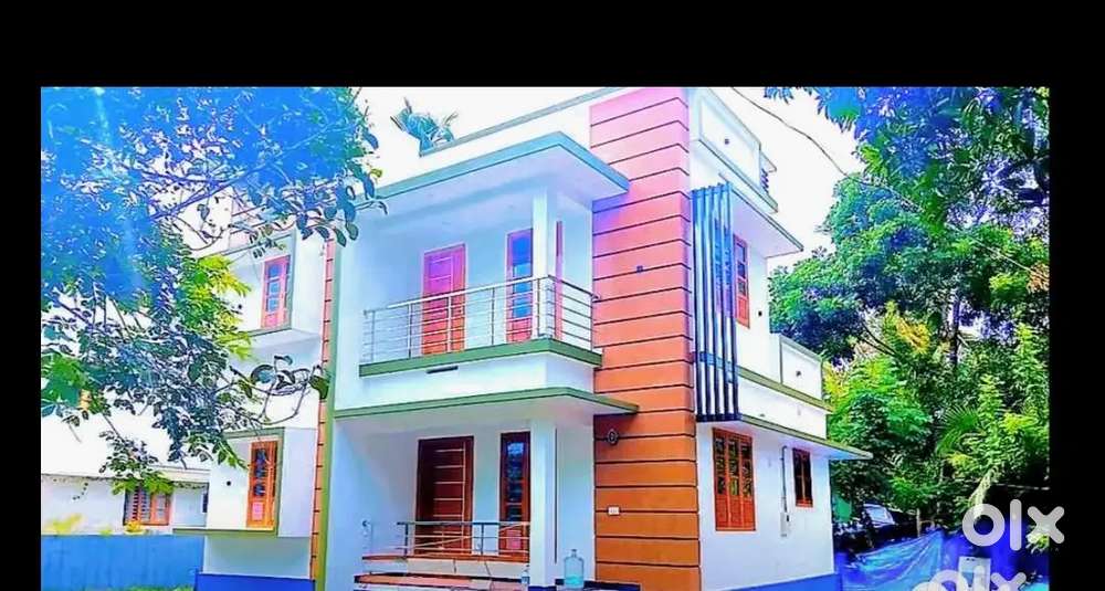 11 മൈൽ കിഴക്ക് വശം ന്യൂ ഹൌസ് 3 bhk 56 ലക്ഷം