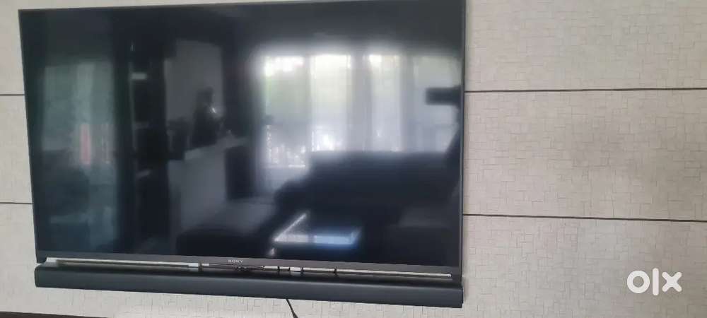 Sony 50 inc TV with buffer