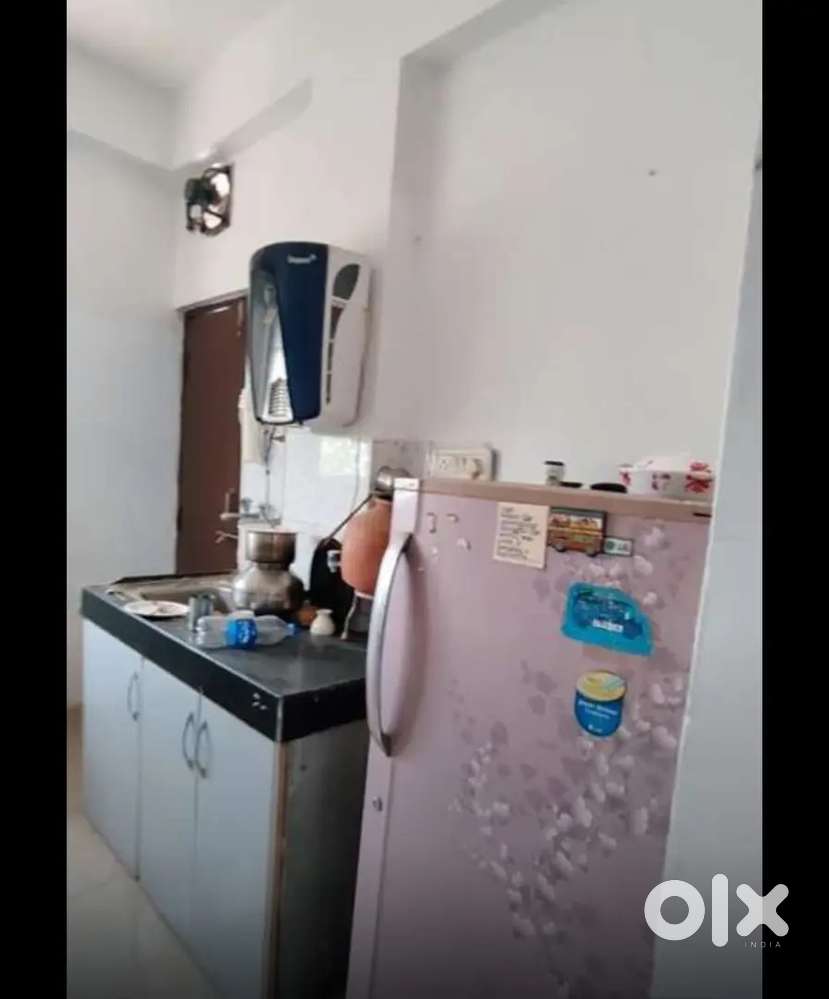 2bhk full furnished flat mahalaxmi nagar