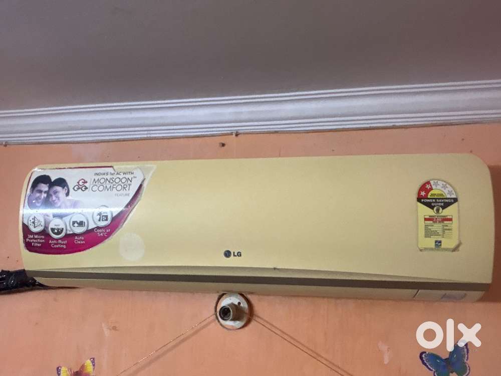 2 no split AC (1.5 ton + 2 ton ) with outdoor units for sale