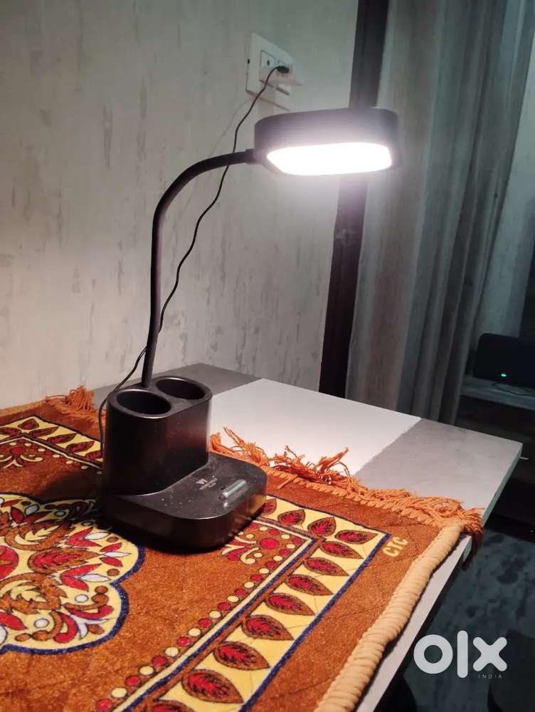 Table lamp premium quality 2 month warranty