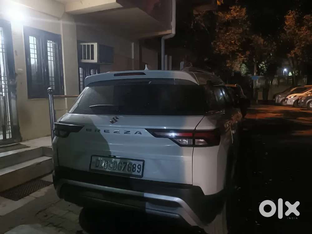 Maruti Suzuki Brezza 2024 CNG & Hybrids 21000 Km Driven 1st hand drive