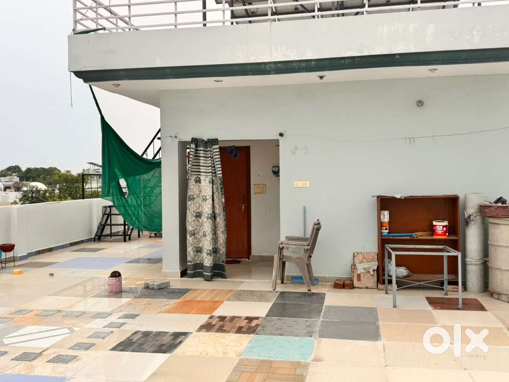 Terrace room in aashiana for girls