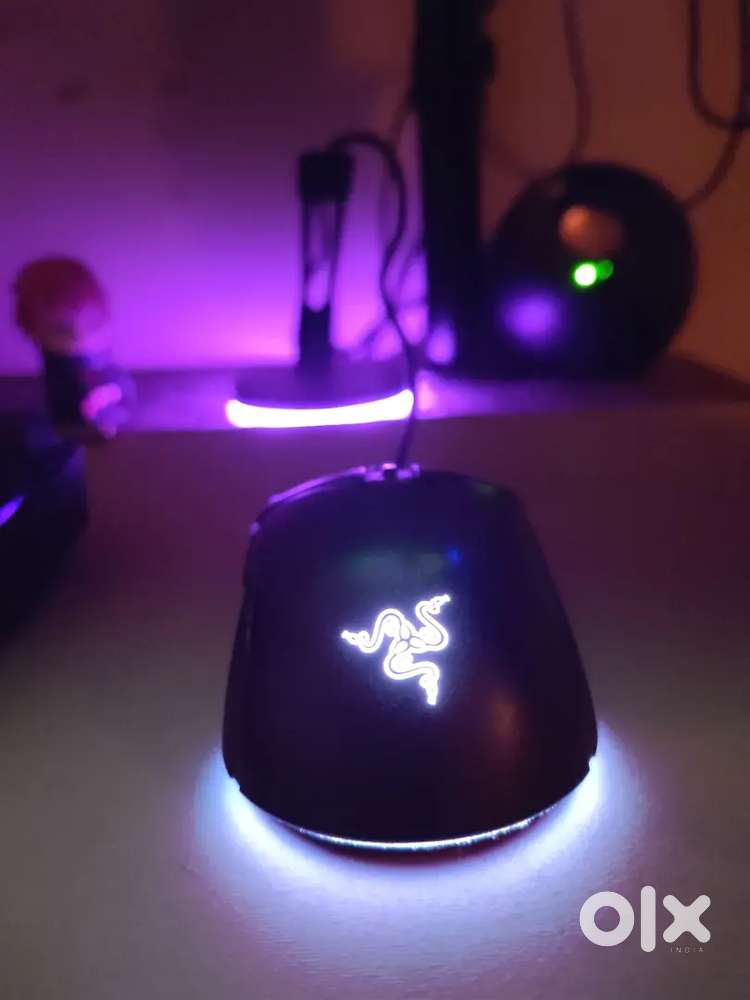 Razer Cobra Gaming Mouse + Razer Chroma Bungee (Incredible Combo)