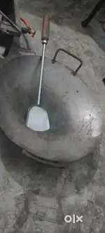 Momo set gas chulaha 2 kadahi